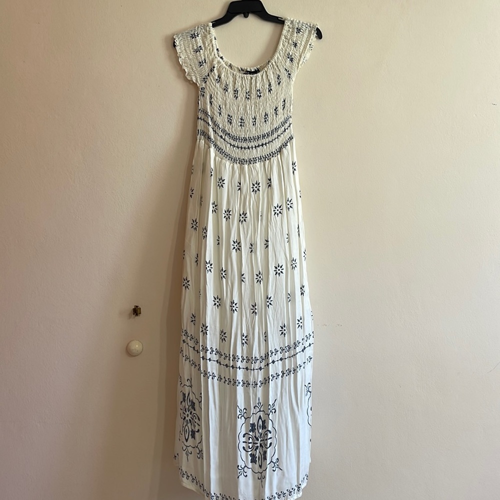 Maxi dress